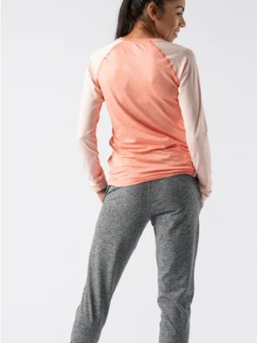 Rabbit Women’s Running EZ Tee Long Sleeve Coral Size Small - Picture 2 of 8